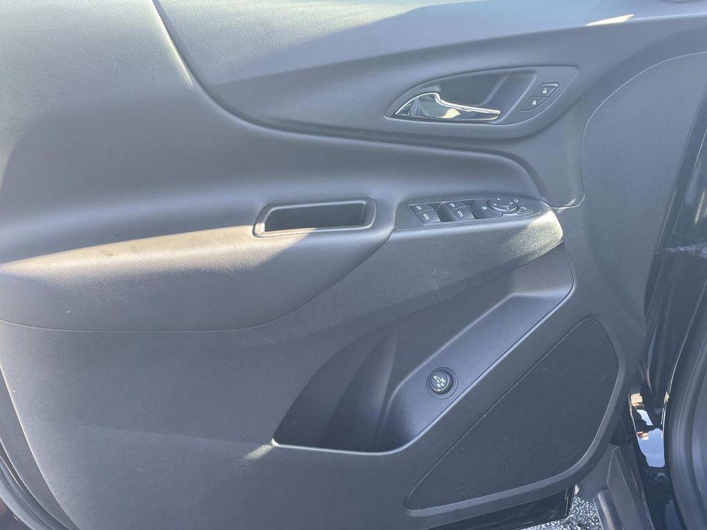 used 2024 Chevrolet Equinox car, priced at $21,490