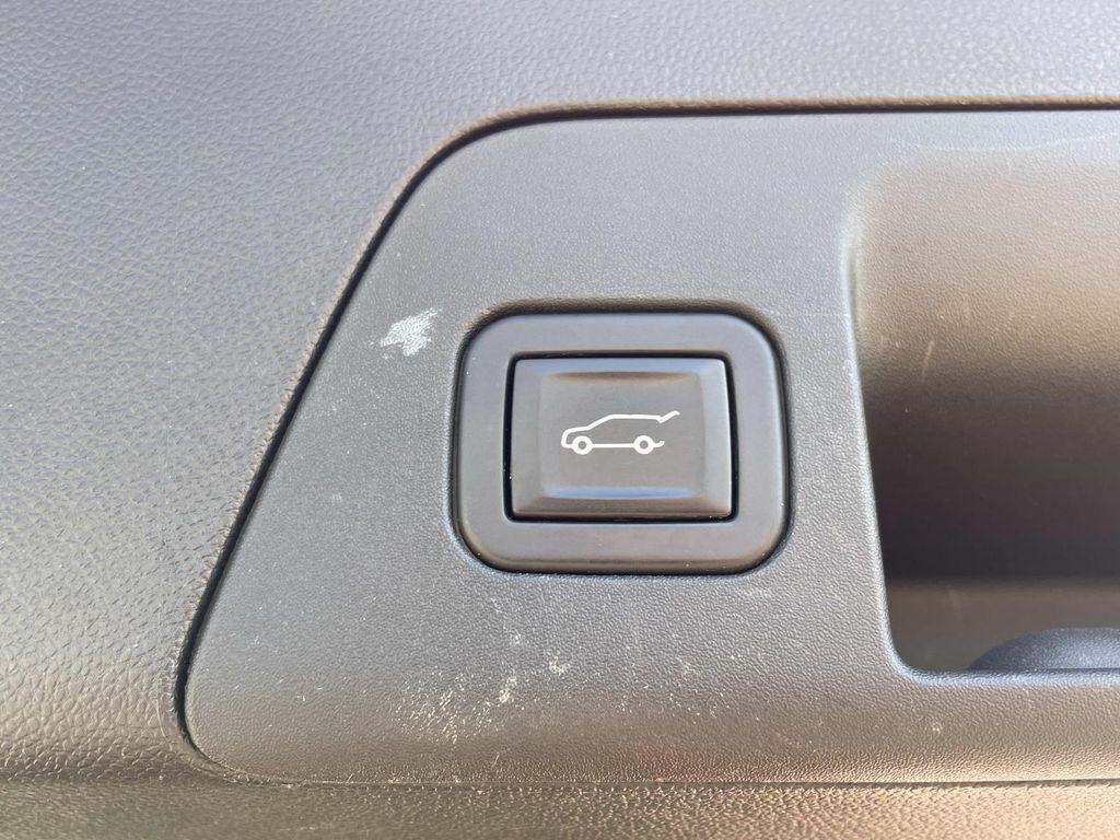 used 2022 Buick Envision car, priced at $22,490