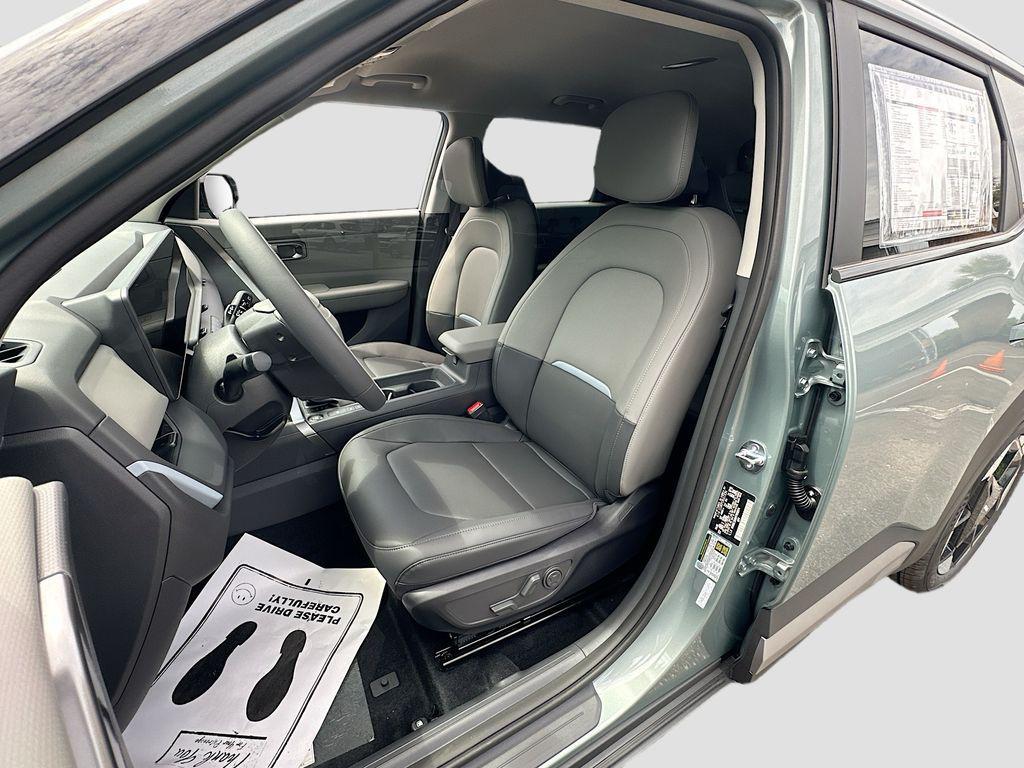new 2027 Kia Seltos car, priced at $30,435