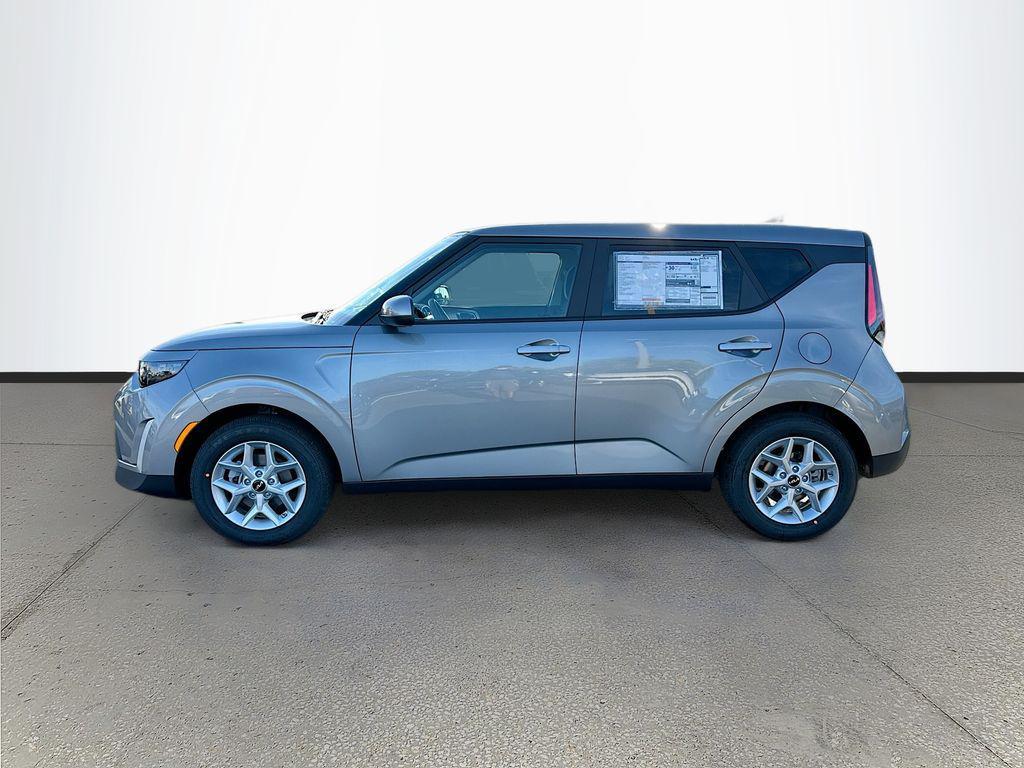 new 2025 Kia Soul car, priced at $19,980