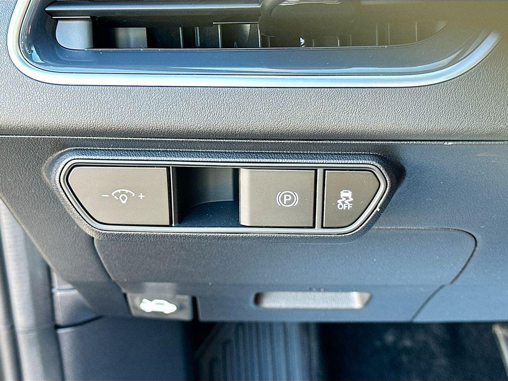 new 2025 Kia K4 car, priced at $25,117