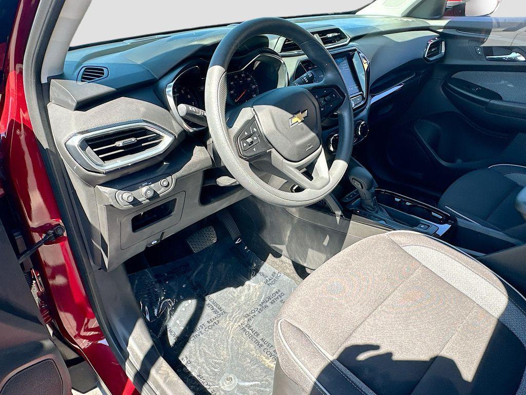 used 2023 Chevrolet TrailBlazer car, priced at $21,636