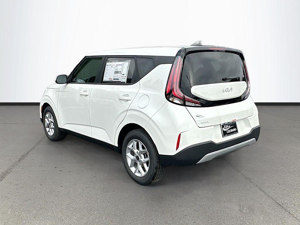 new 2025 Kia Soul car, priced at $20,117