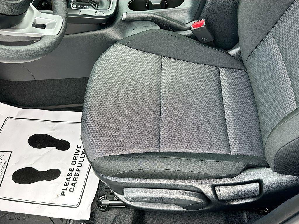 new 2025 Kia Soul car, priced at $20,117