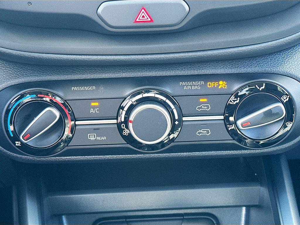 new 2025 Kia Soul car, priced at $19,984