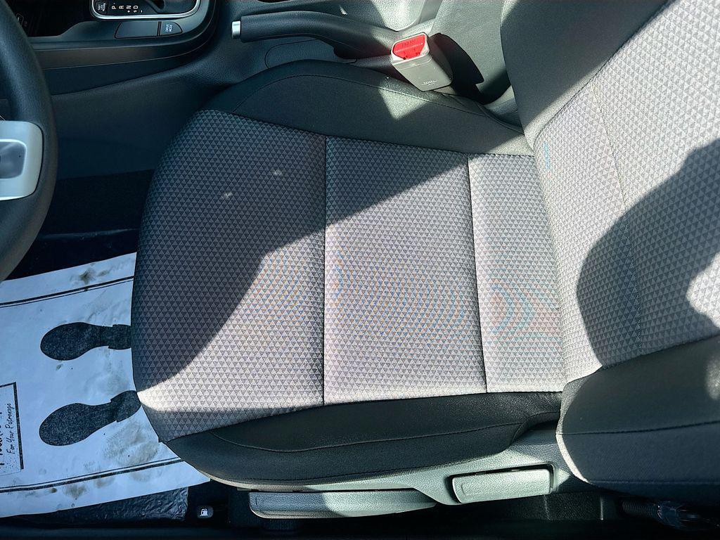 new 2025 Kia Soul car, priced at $19,984