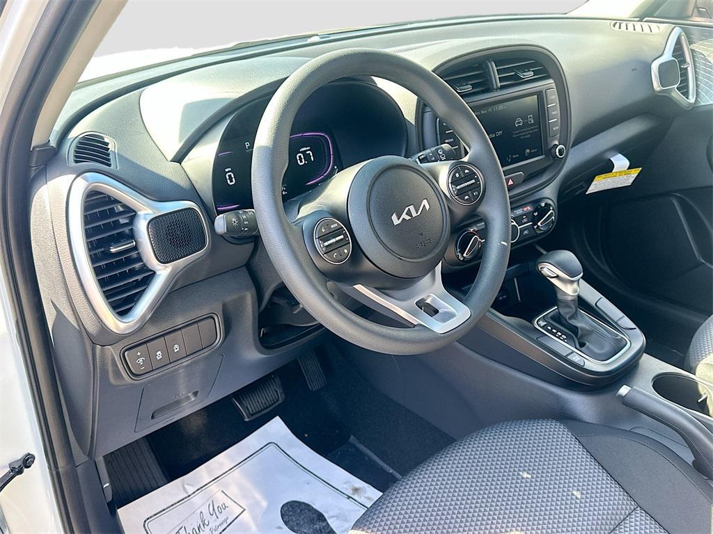 new 2025 Kia Soul car, priced at $20,632