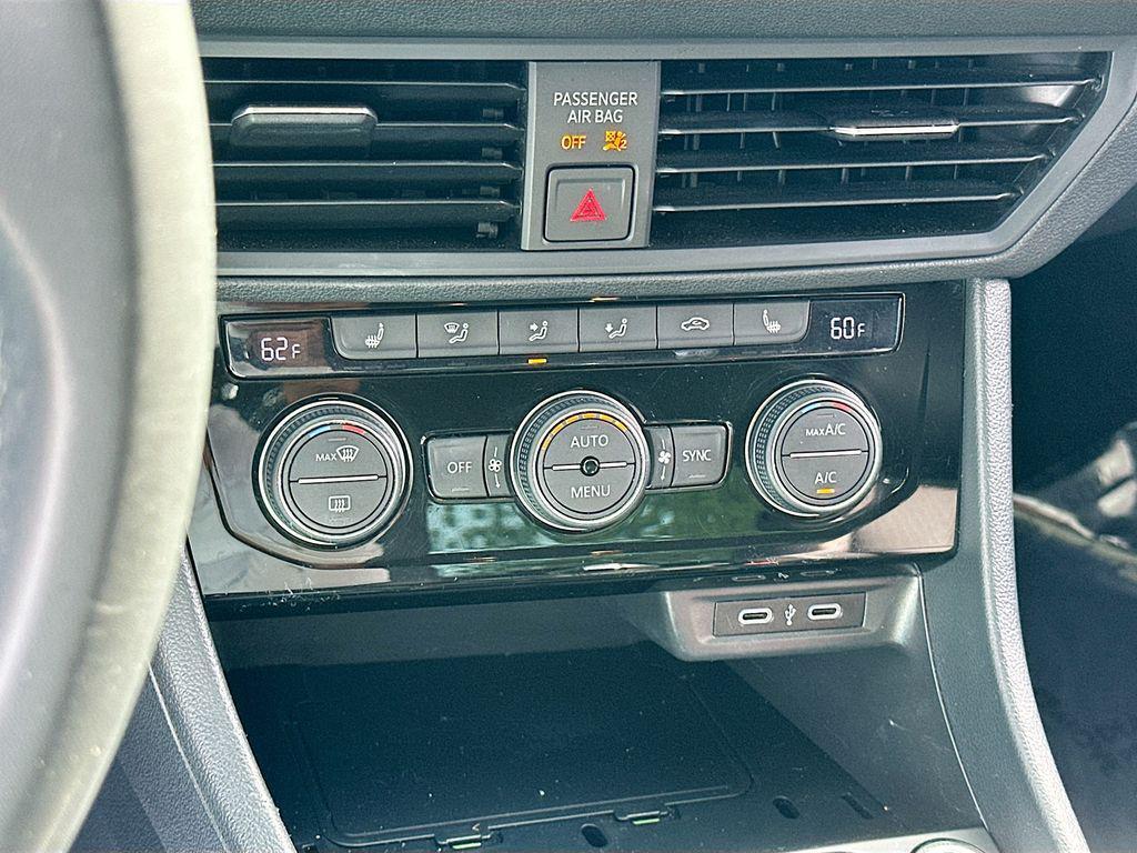 used 2020 Volkswagen Jetta car, priced at $14,306