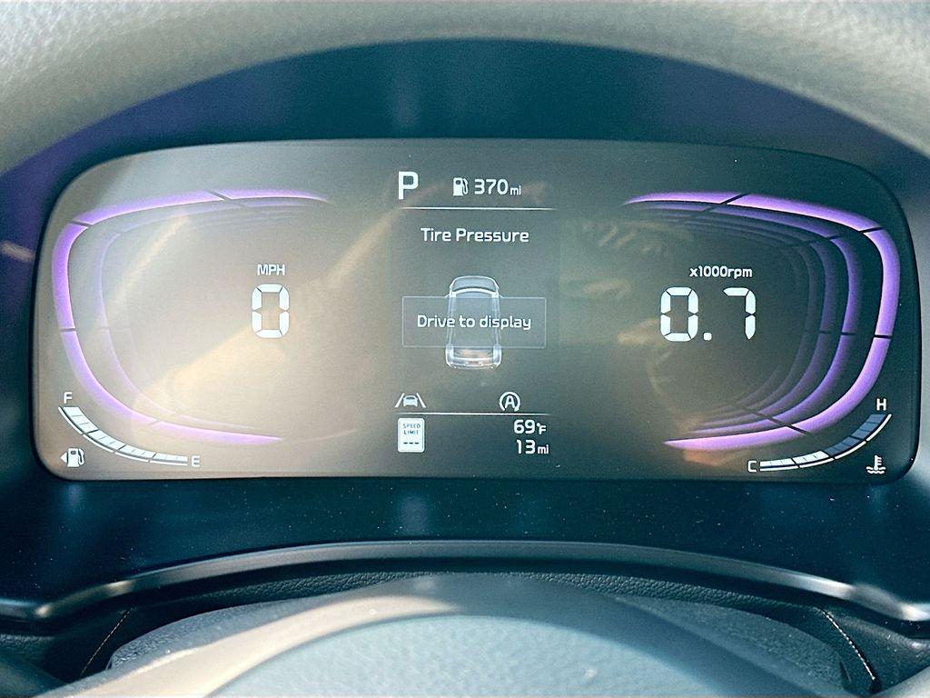 new 2025 Kia Soul car, priced at $19,980