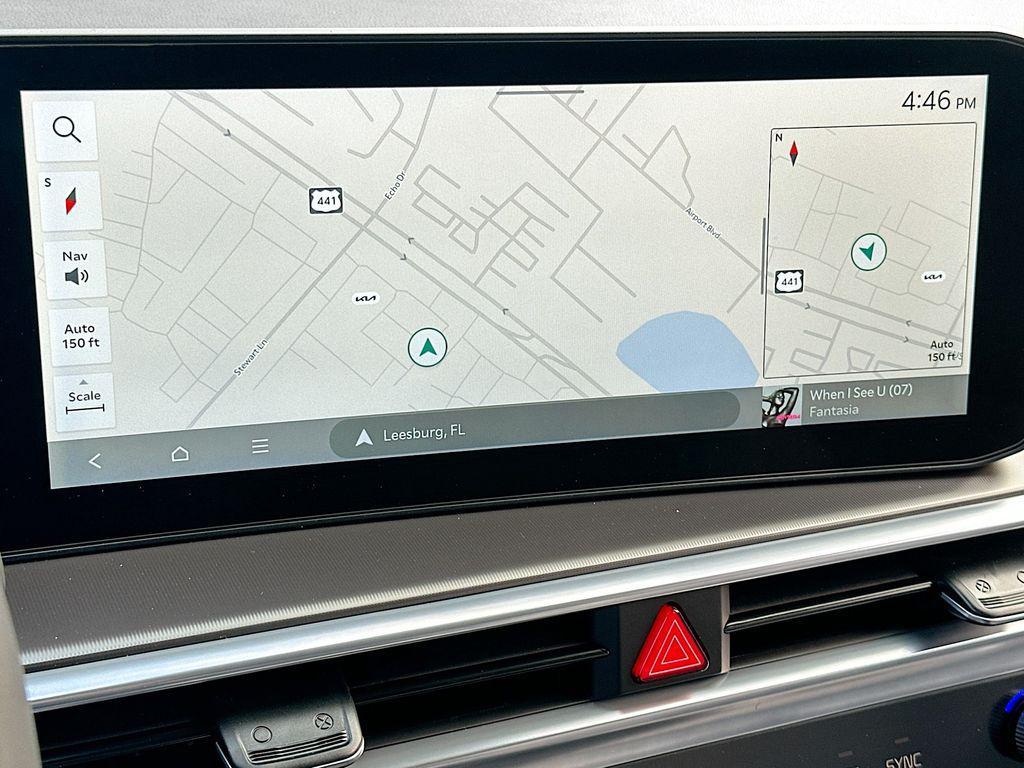 new 2026 Kia Sorento Hybrid car, priced at $43,093