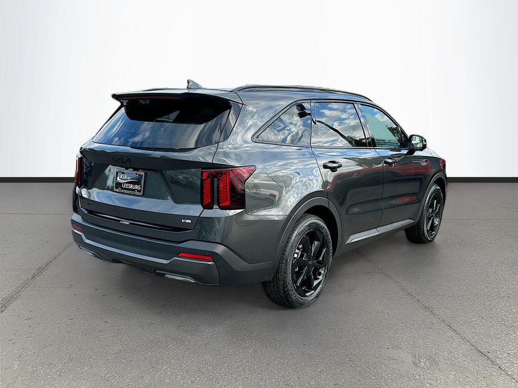 new 2026 Kia Sorento Hybrid car, priced at $43,093