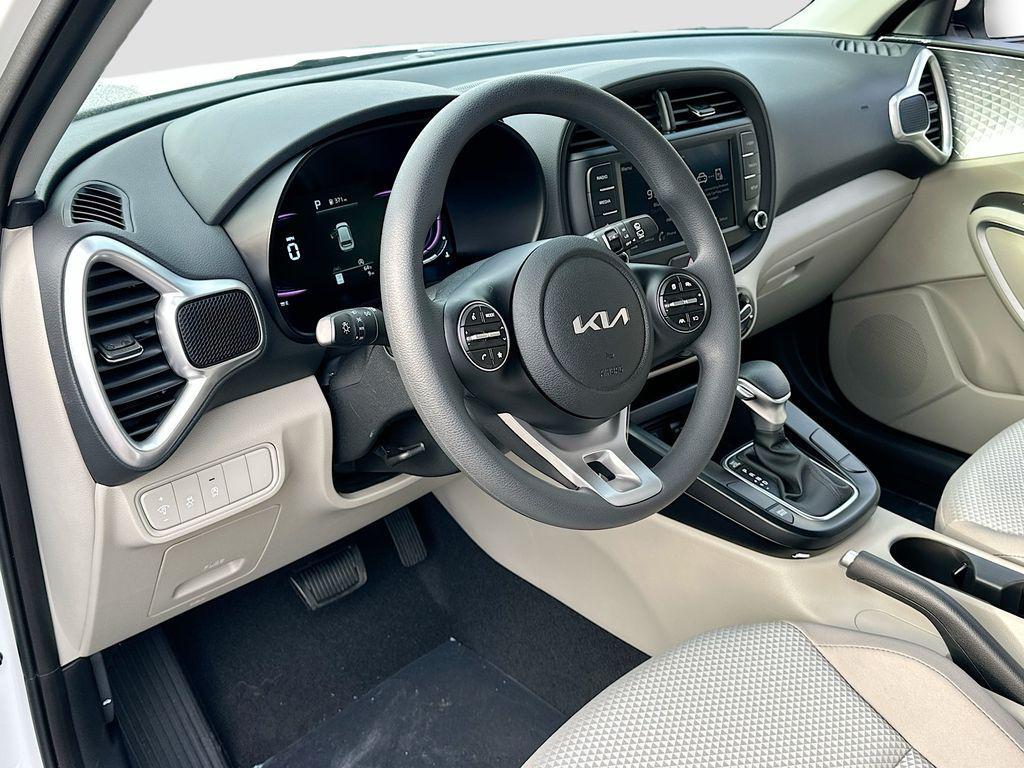 new 2025 Kia Soul car, priced at $20,284