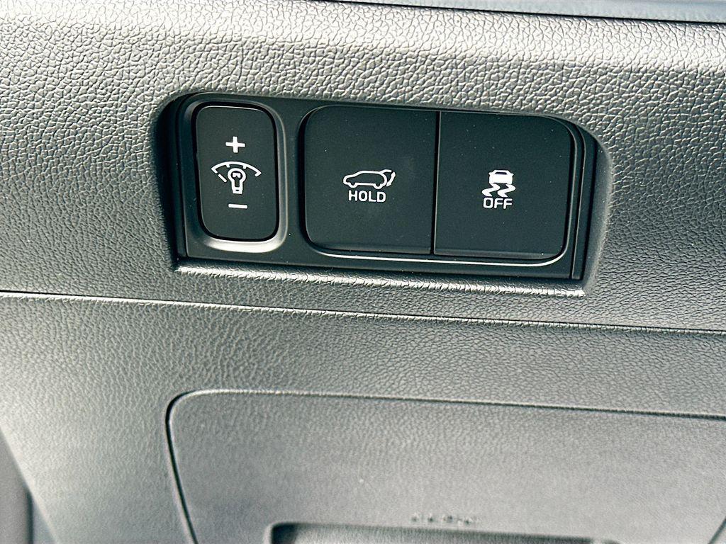 new 2026 Kia Sorento Hybrid car, priced at $43,554