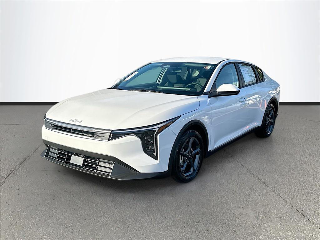 new 2025 Kia K4 car, priced at $21,654