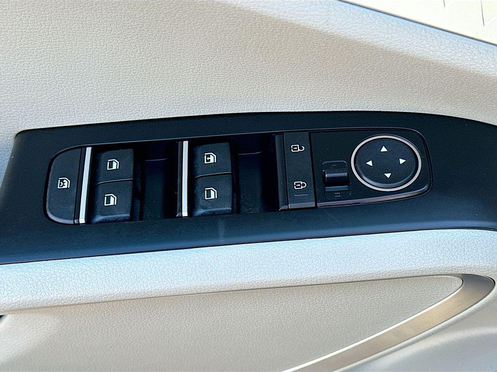 used 2022 Kia Soul car, priced at $14,221