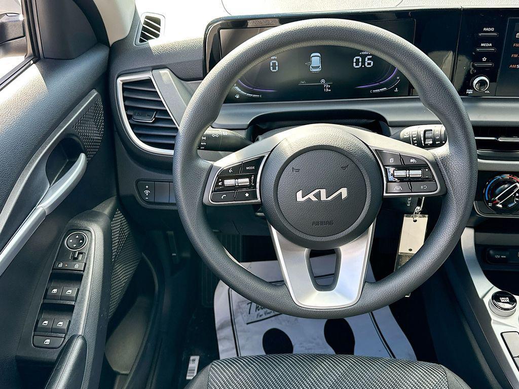 new 2026 Kia Seltos car, priced at $23,229