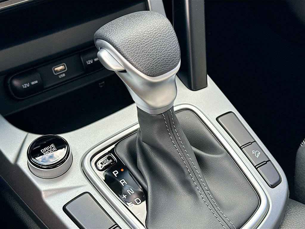 new 2026 Kia Seltos car, priced at $23,229