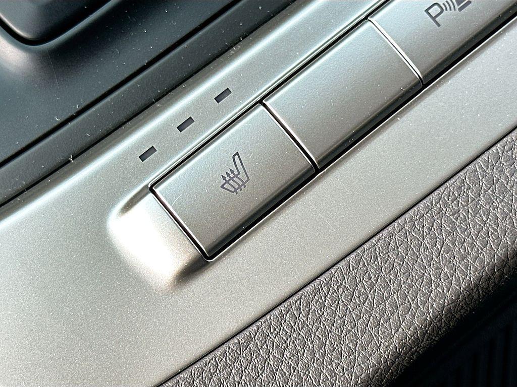 new 2026 Kia Carnival car, priced at $38,558