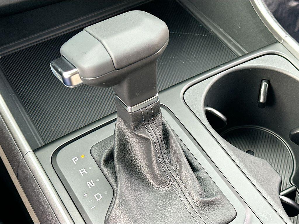 new 2026 Kia Carnival car, priced at $38,558