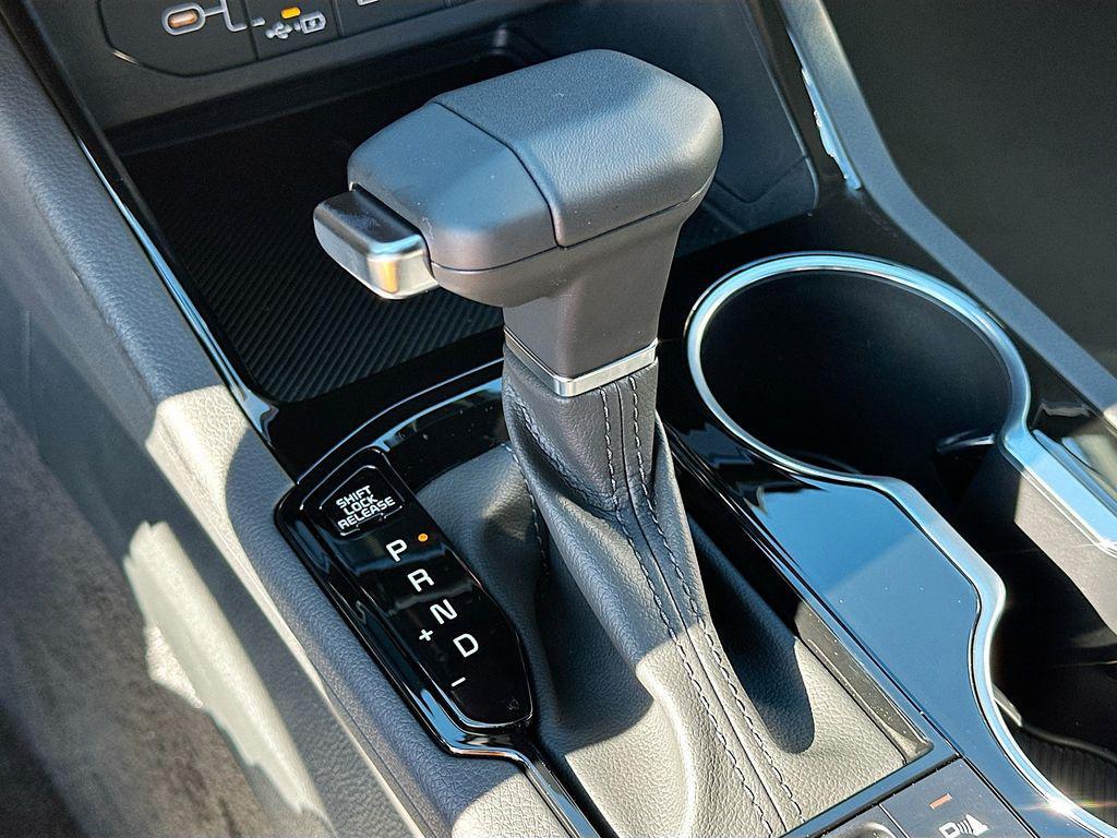 new 2026 Kia K5 car, priced at $28,443