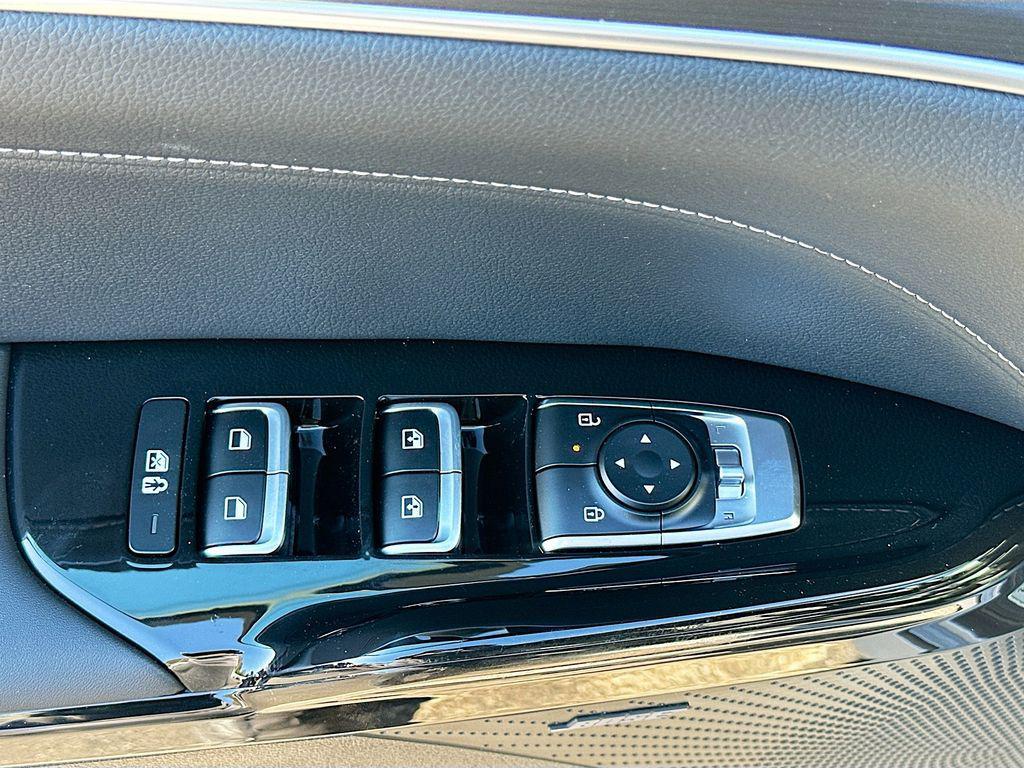 new 2026 Kia K5 car, priced at $28,443