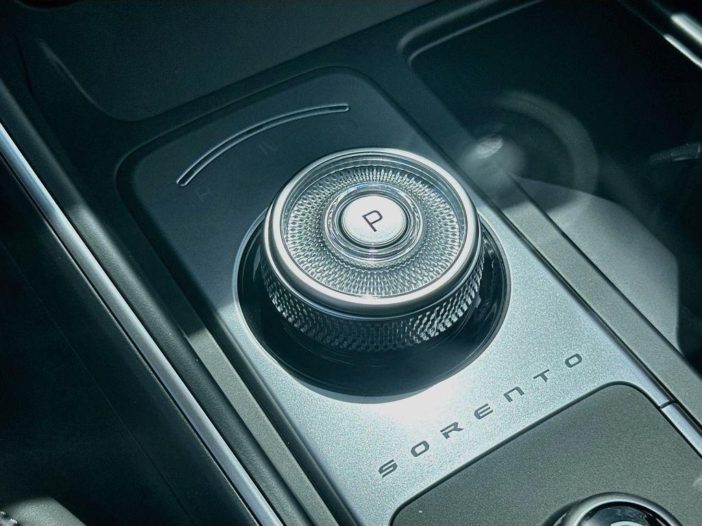 new 2026 Kia Sorento Hybrid car, priced at $40,180