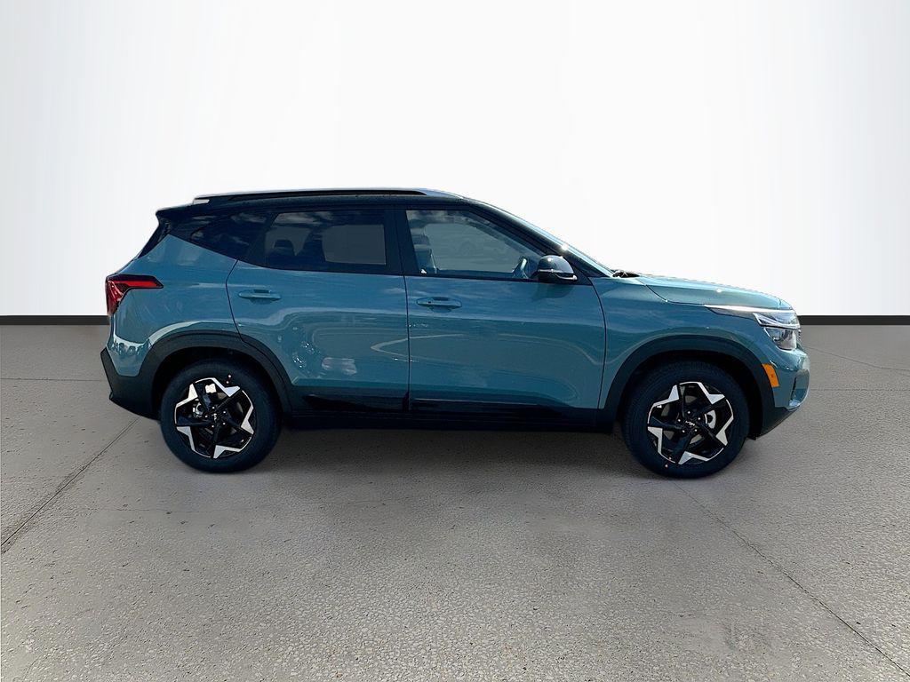 new 2026 Kia Seltos car, priced at $25,199