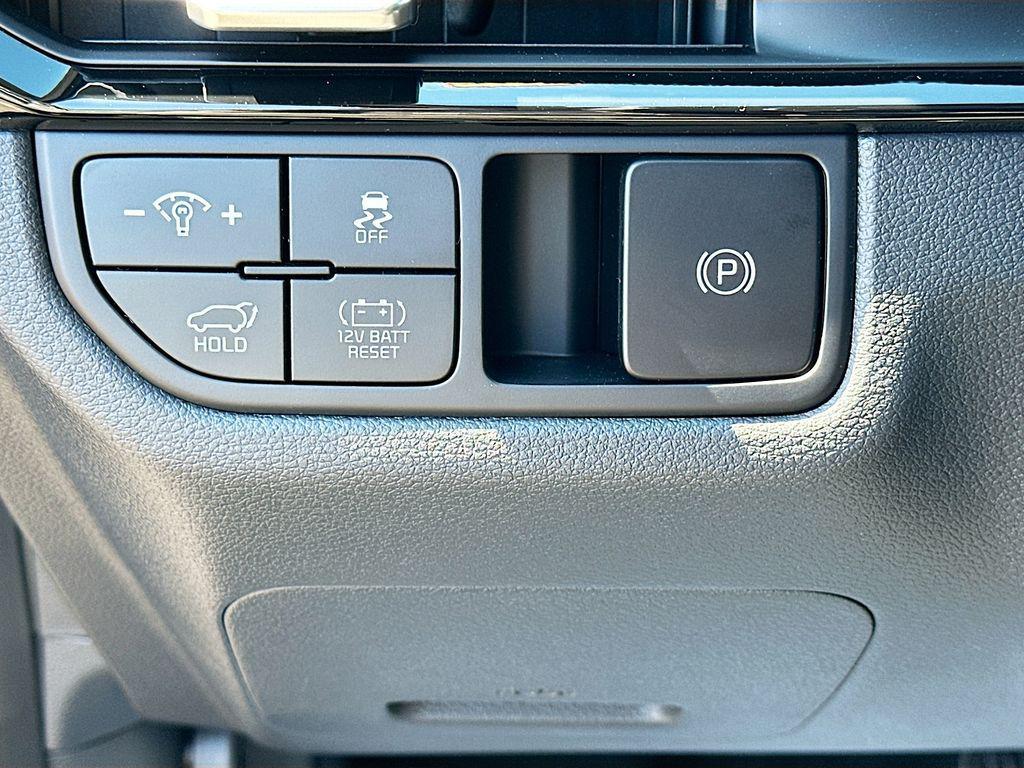 new 2026 Kia Sportage Hybrid car, priced at $38,100