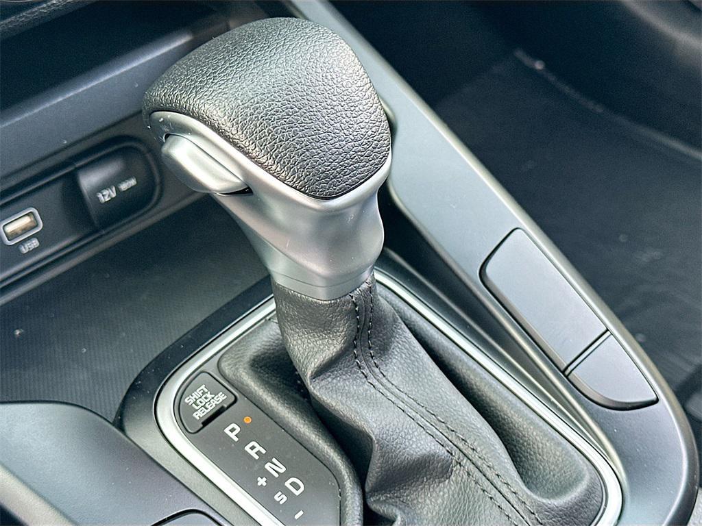 new 2025 Kia Soul car, priced at $18,993