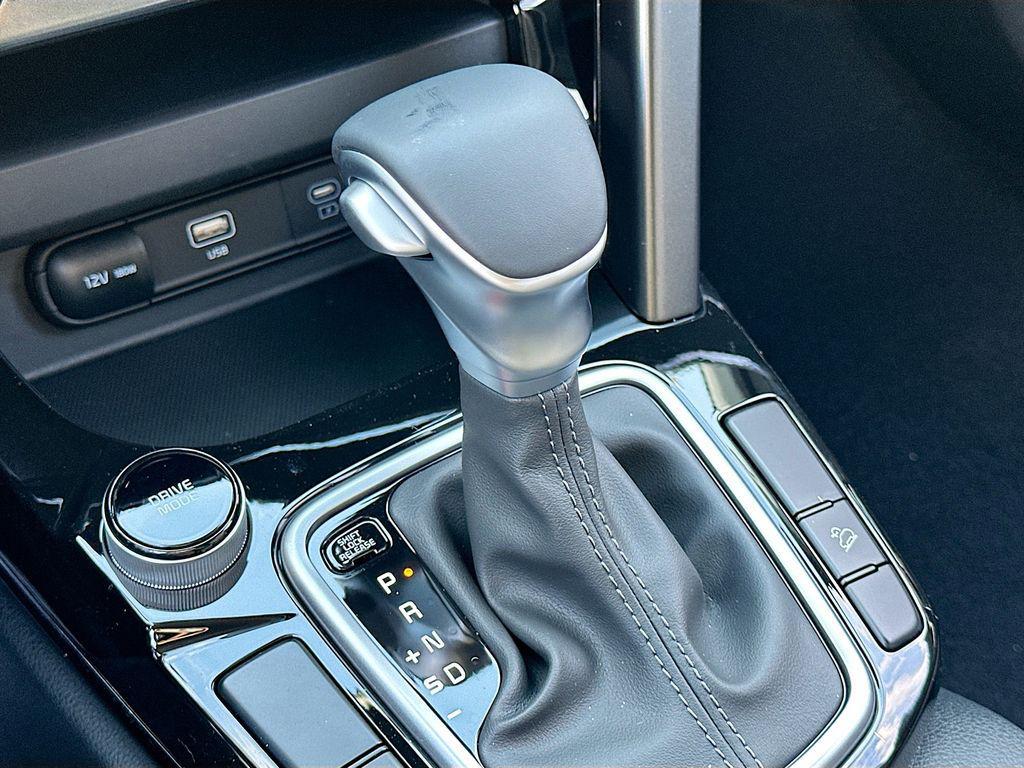 new 2026 Kia Seltos car, priced at $23,739