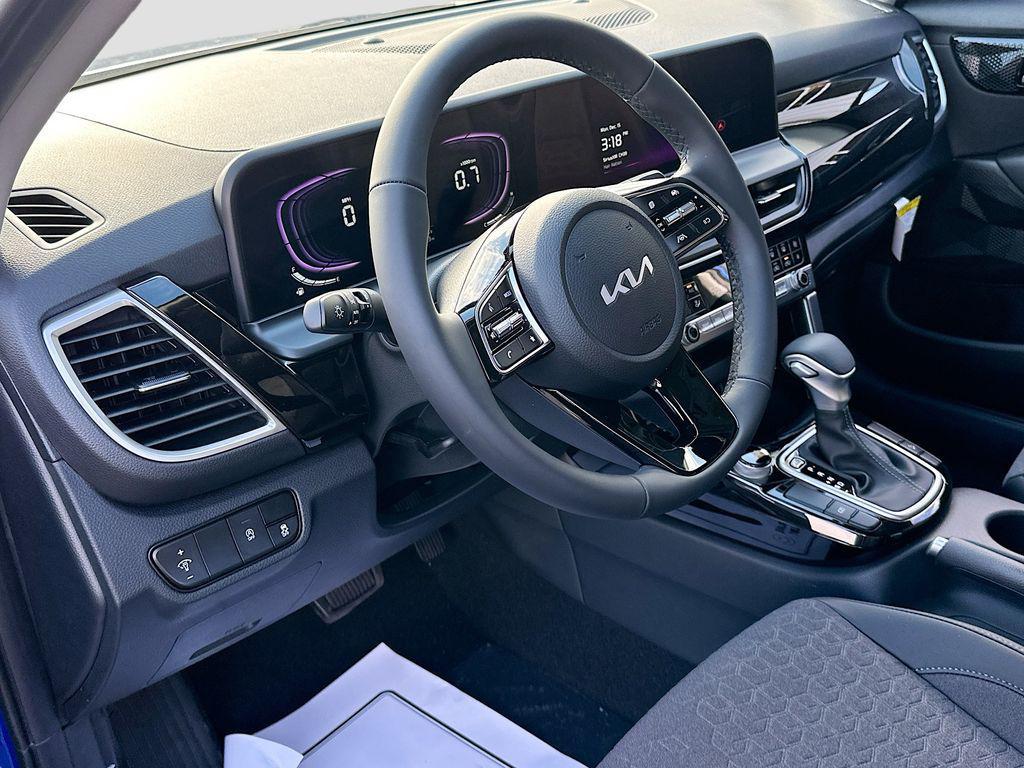 new 2026 Kia Seltos car, priced at $23,739