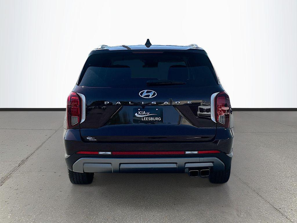 used 2024 Hyundai Palisade car, priced at $32,991