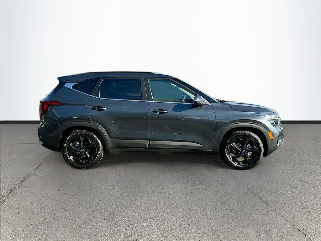 new 2026 Kia Seltos car, priced at $26,451