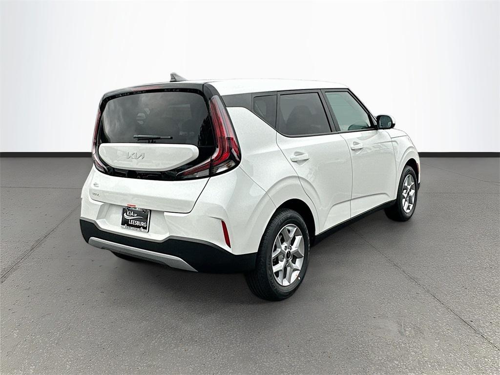 new 2025 Kia Soul car, priced at $19,173