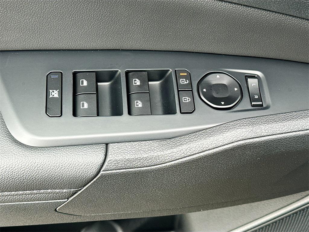 new 2026 Kia Sportage car, priced at $29,744