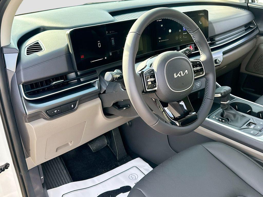 new 2026 Kia Carnival car, priced at $39,018