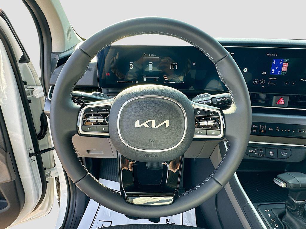 new 2026 Kia Carnival car, priced at $39,018