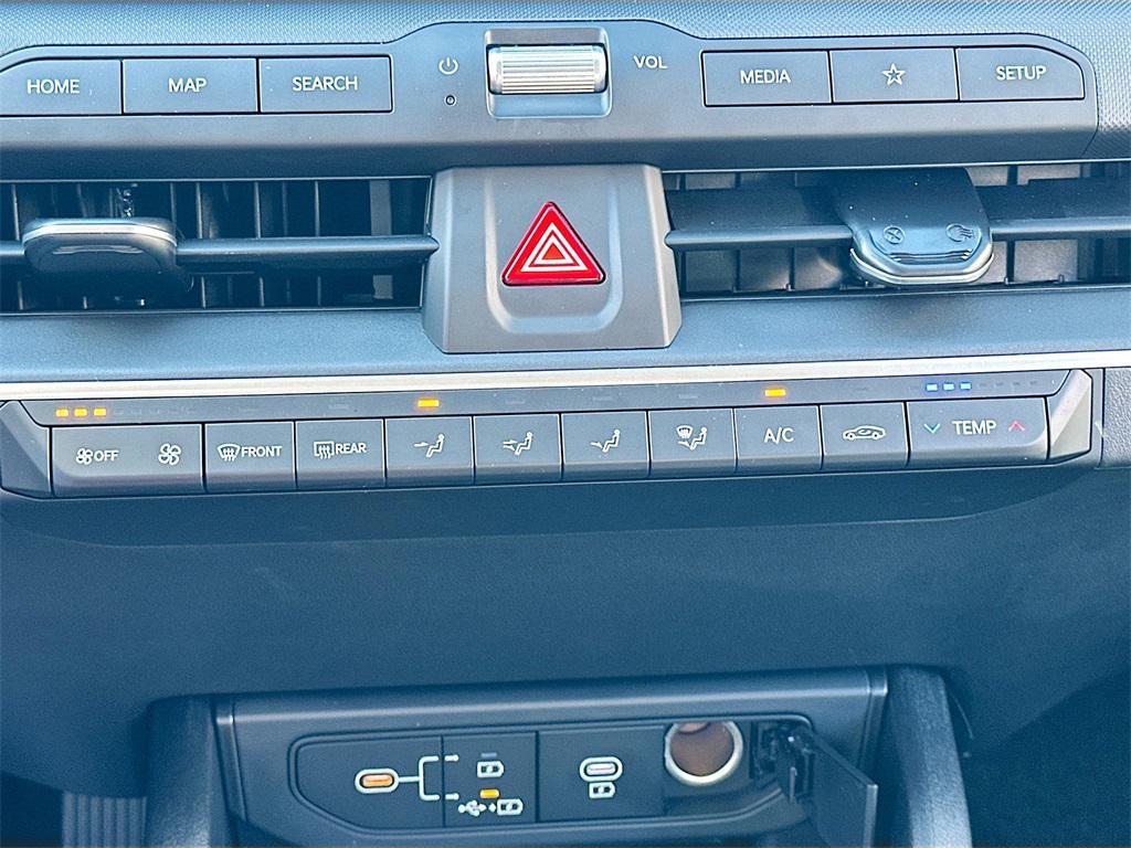 new 2025 Kia K4 car, priced at $21,654