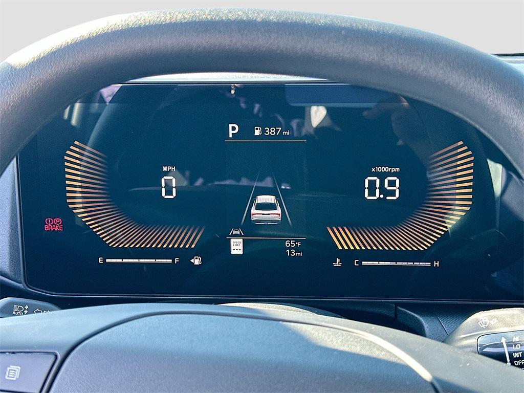 new 2025 Kia K4 car, priced at $21,654