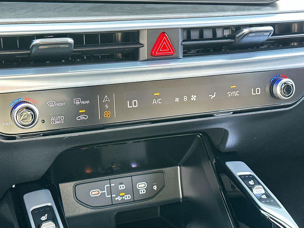 new 2026 Kia Sorento car, priced at $42,982