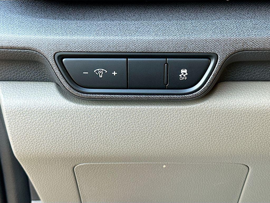 new 2026 Kia Carnival car, priced at $41,026