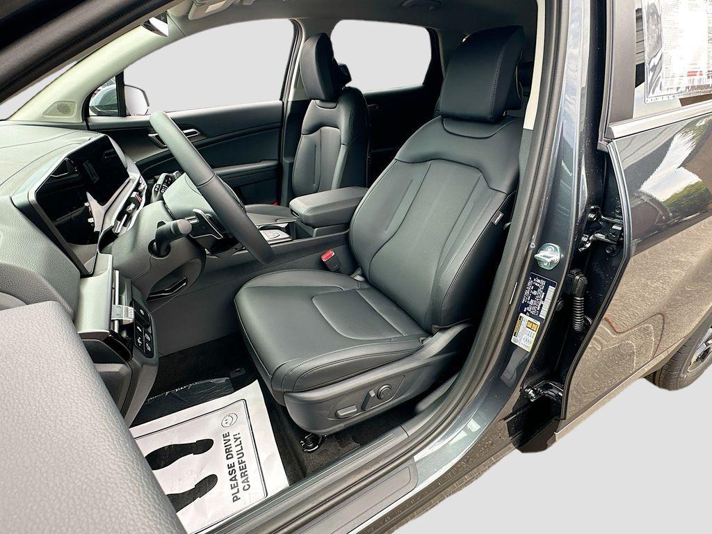 new 2026 Kia Sportage Hybrid car, priced at $34,718