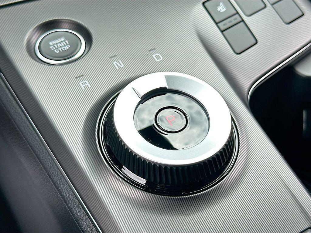 new 2026 Kia Sportage Hybrid car, priced at $34,718
