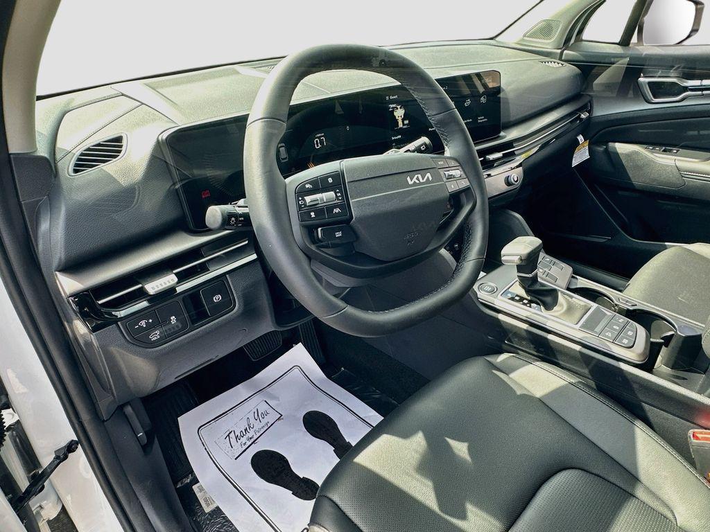 new 2026 Kia Sportage car, priced at $33,508