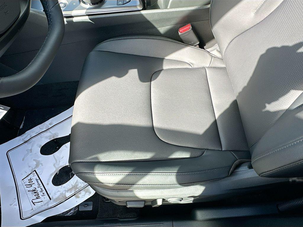 new 2026 Kia Sportage Hybrid car, priced at $32,691