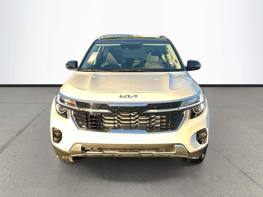 new 2026 Kia Seltos car, priced at $24,095