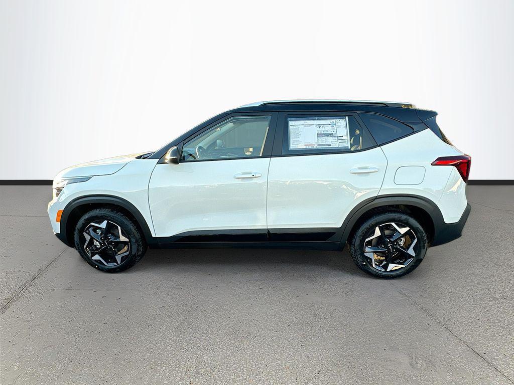 new 2026 Kia Seltos car, priced at $24,095
