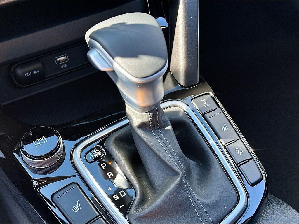 new 2026 Kia Seltos car, priced at $25,885