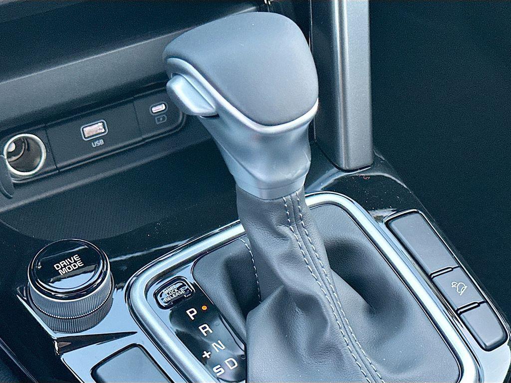 new 2026 Kia Seltos car, priced at $23,739