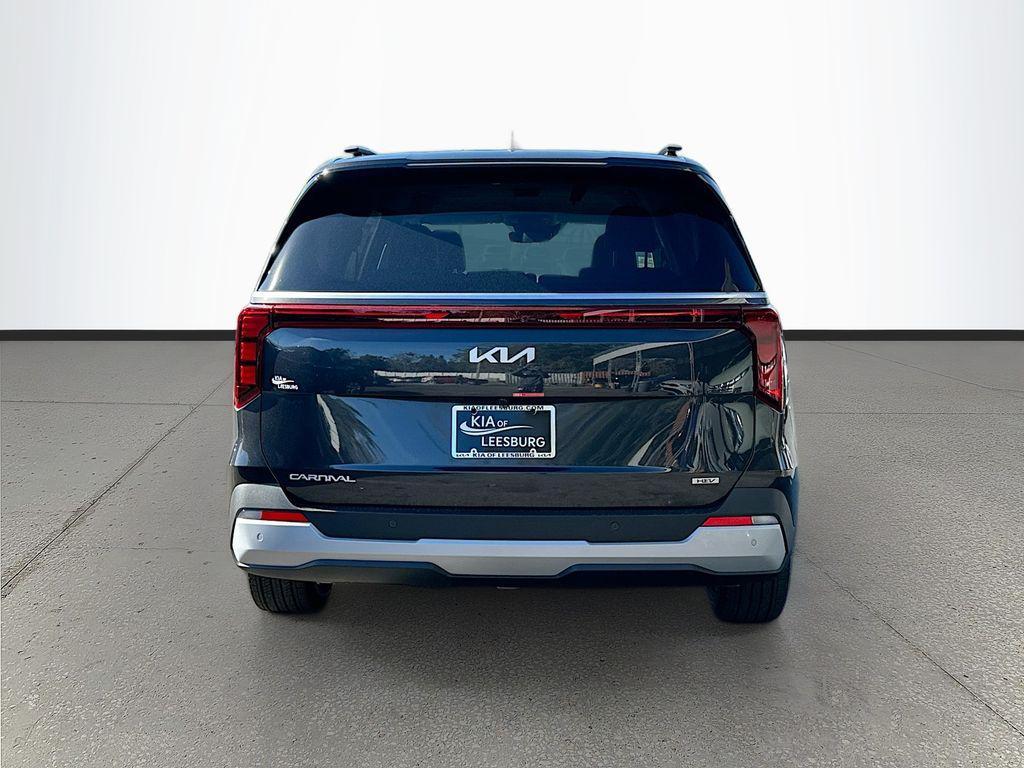 new 2026 Kia Carnival Hybrid car, priced at $41,929